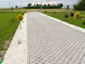 Z czego zrobić wjazd na działkę? Najlepsze materiały i porady