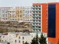 Blokowiska w różnych kolorach. Czy Twój blok trafi na listę rewitalizacji? Kto zyska na ustawie o rewitalizacji blokowisk?