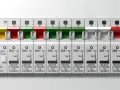 Jakie bezpieczniki do mieszkania w bloku zapewnią Ci bezpieczeństwo?