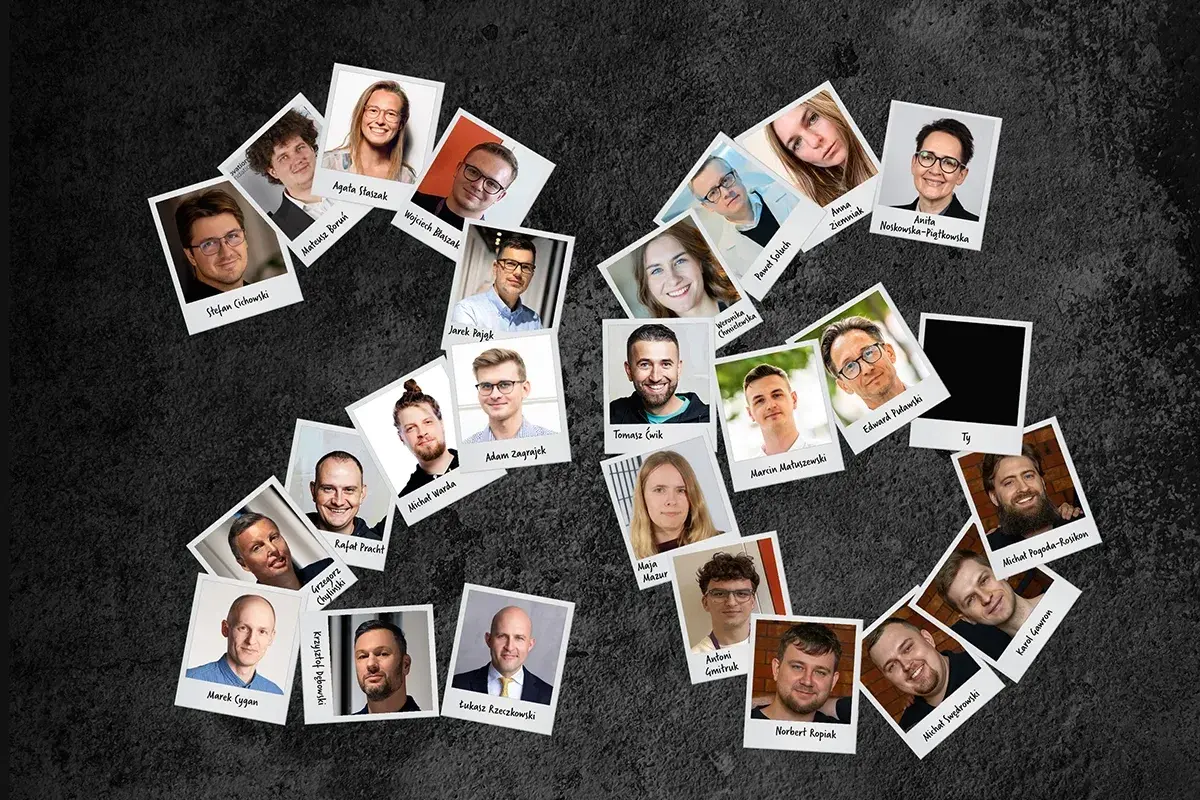 Zdjęcia młodych profesjonalistów tworzą cyfrę 26, symbolizując prawdziwą przyczynę popularności colivingu wśród nich w 2026 roku: wspólnotę i rozwój.