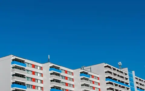 Kiedy płaci się za wynajem mieszkania? Uniknij nieprzyjemnych niespodzianek