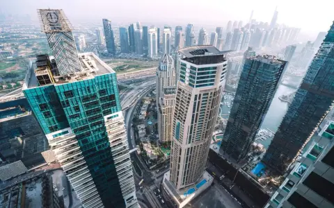 Ile kosztuje wynajem mieszkania w Dubaju? Ceny i lokalizacje, które zaskakują