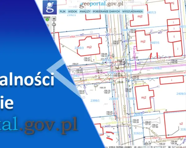 Fragment mapy geodezyjnej z zaznaczonymi działkami i panel boczny z warstwami mapy.