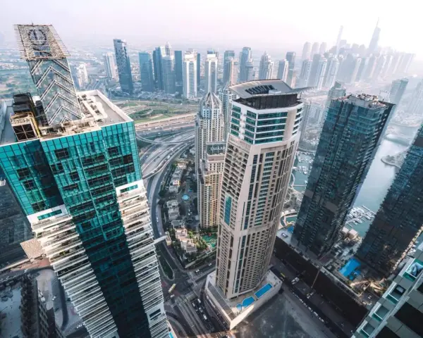 Ile kosztuje wynajem mieszkania w Dubaju? Ceny i lokalizacje, które zaskakują
