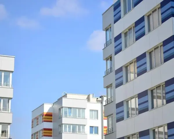 Czy ubezpieczenie budynków jest obowiązkowe? Sprawdź, kiedy tak!