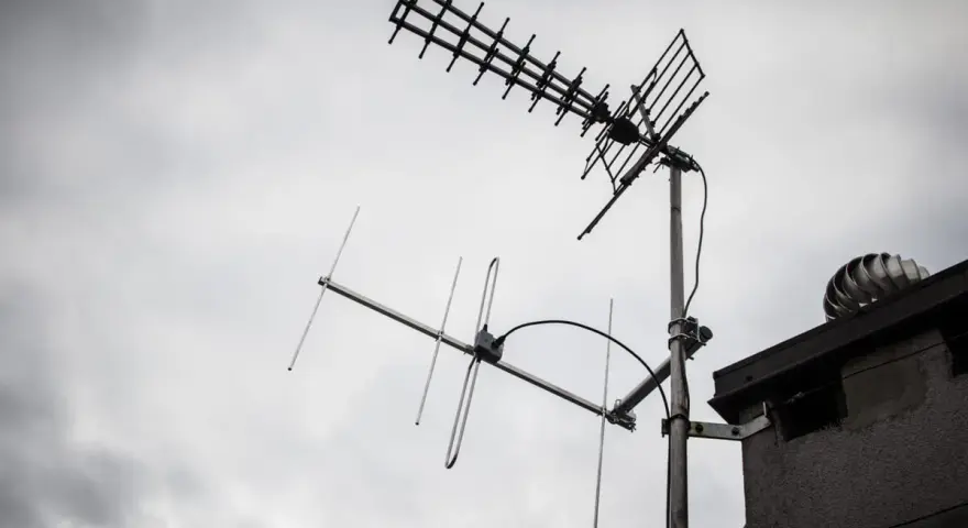 Jaka telewizja w bloku: wybierz najlepszą opcję bez kłopotów
