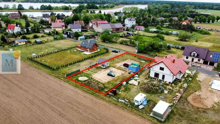 10 arów jaka to działka? Odkryj jej potencjał i możliwości zabudowy