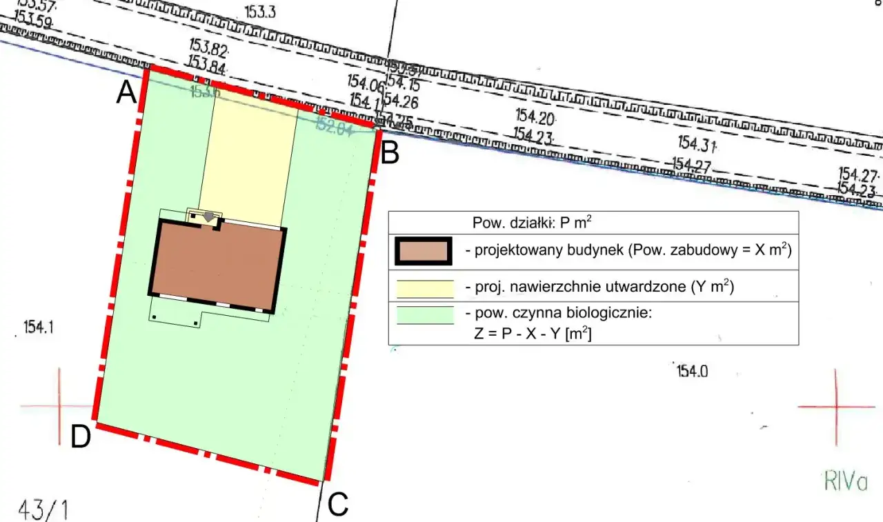 Plan działki z zaznaczonym budynkiem i terenami zielonymi, pomocny przy planowaniu jak przekształcić działkę rekreacyjną na budowlaną.