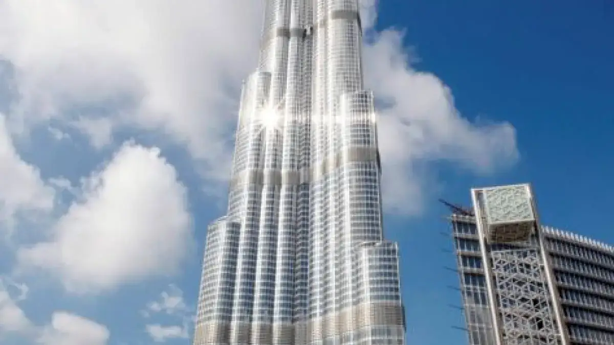 Zdjęcie Ile metrów ma najwyższy budynek świata? Zaskakująca wysokość Burj Khalifa